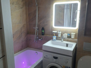 Квартира шикарная с подсветкой ванны