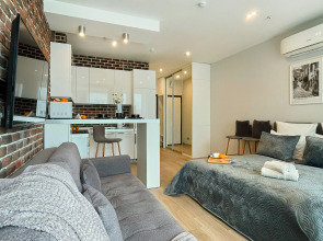 Апартаменты Просторные у ТЦ Авиапарк