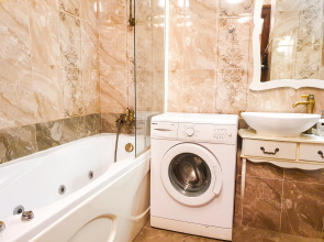 Апартаменты Aelita с камином и джакузи