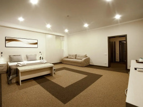 Отель Меридиан