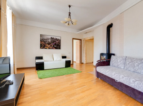 Апартаменты Грибоедова 38