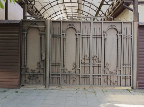 Частный дом в центре