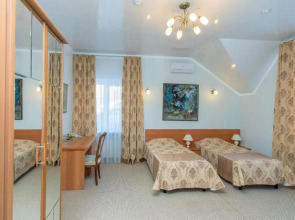 Отель Виноград