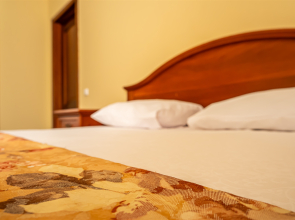 Отель Респект