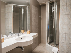 Отель Шишка