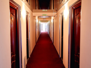 Отель Волна