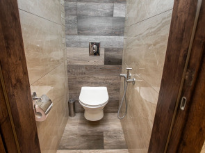 Апартаменты Ladgorna на Независимости 39