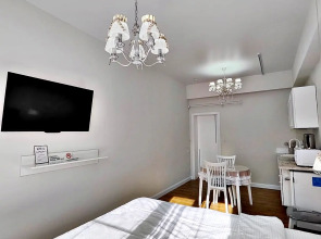 Апартаменты на Декабристов 5