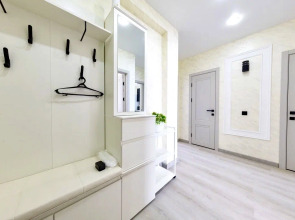 Апартаменты FSF Дизайнерская Двушка в Центре с Дистанционным Заездом