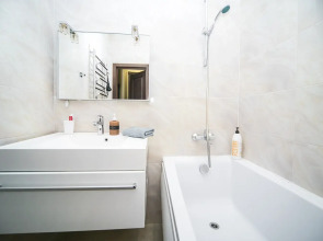 Апартаменты 2 комнатные Пр-т Независимости 28 Центр