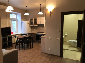 Апартаменты с Отдельной Спальней на Гороховой