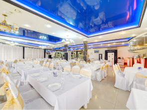 Отель Frantel Palace