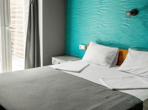 Отель Песок и Море