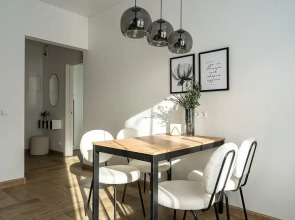 Апартаменты Monochrome от Сети Good Vibes Apartments