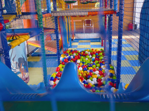 Отель Лотос