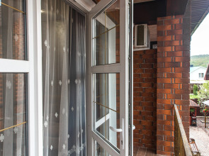 Господин Постоялец