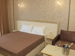 Чеховъ Береговое