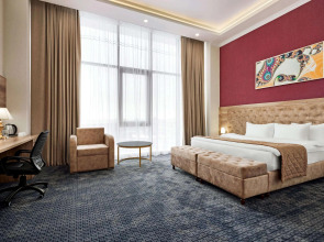 Отель Ramada by Wyndham Шымкент