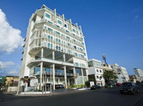 Mirage Colombo Hotel