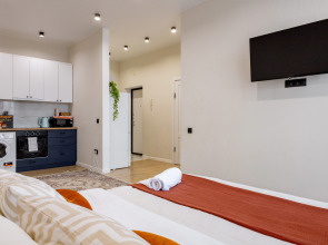 Квартира Возле Expo, есть все настольные игры