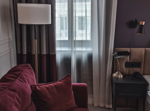 Отель Gizzat Plaza