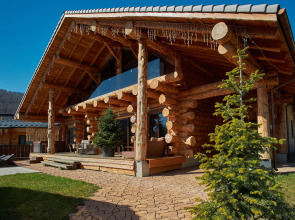 Шале Кедр 760, 5 спален, 12 гостей с бассейном и баней