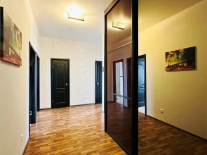 Квартира 3х комнатная с панорамой центра, 11 этаж