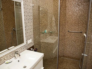 Отель Water House