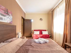 Квартира Номер в Отеле с Балконом Шикарным Видом на Горы