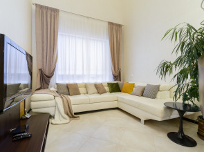 6-комнатный дом HomeApart Новгородская, 11