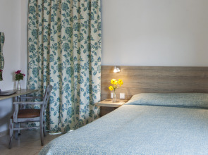 Отель Potidea Golden Beach