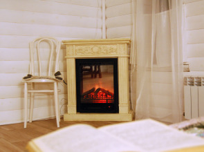 Дом с наличниками около Ростова