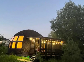 Гостевой дом Рай в шалаше в Коробицыно