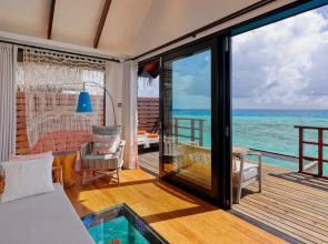 Grand Park Kodhipparu Hotel