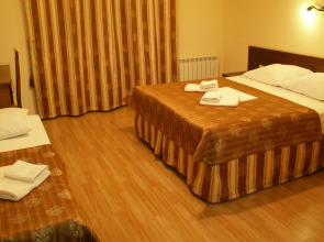 Отель Камелот