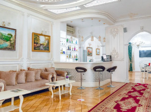 Отель White House