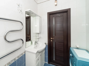 Апартаменты на аллее Поликарпова, 2