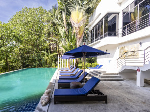 Апарт-отель Karon Beach Residence Phuket