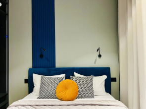 Апартаменты UzorApart Стильная дизайнерская квартира, центр, набережная, парковка