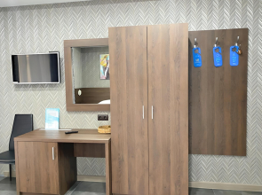 Апартаменты Holiday and Business 5