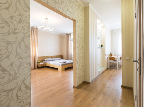 Апартаменты Бориса Богаткова 208/2