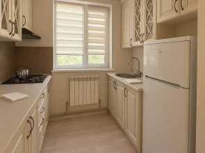 Апартаменты на Проспекте Тауке Хана 95а