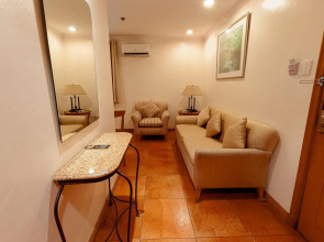 Отель City Garden Suites Manila