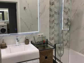 Sunny Sky Solnechnoye Nebo Apartments