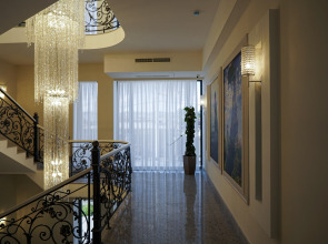 Отель Igit Plaza