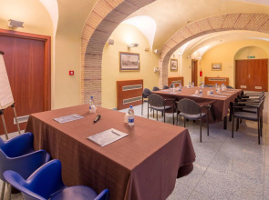 Отель Best Western Plus Hotel Plaza Napoli