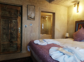 Cronos Cappadocia Cave Hotel