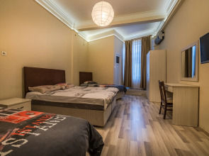 Хостел Erenler