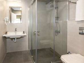 Отель Istanbul Holiday Hotel