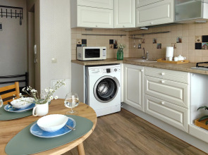 Апартаменты Стоп. Снято! с лоджией-кабинетом